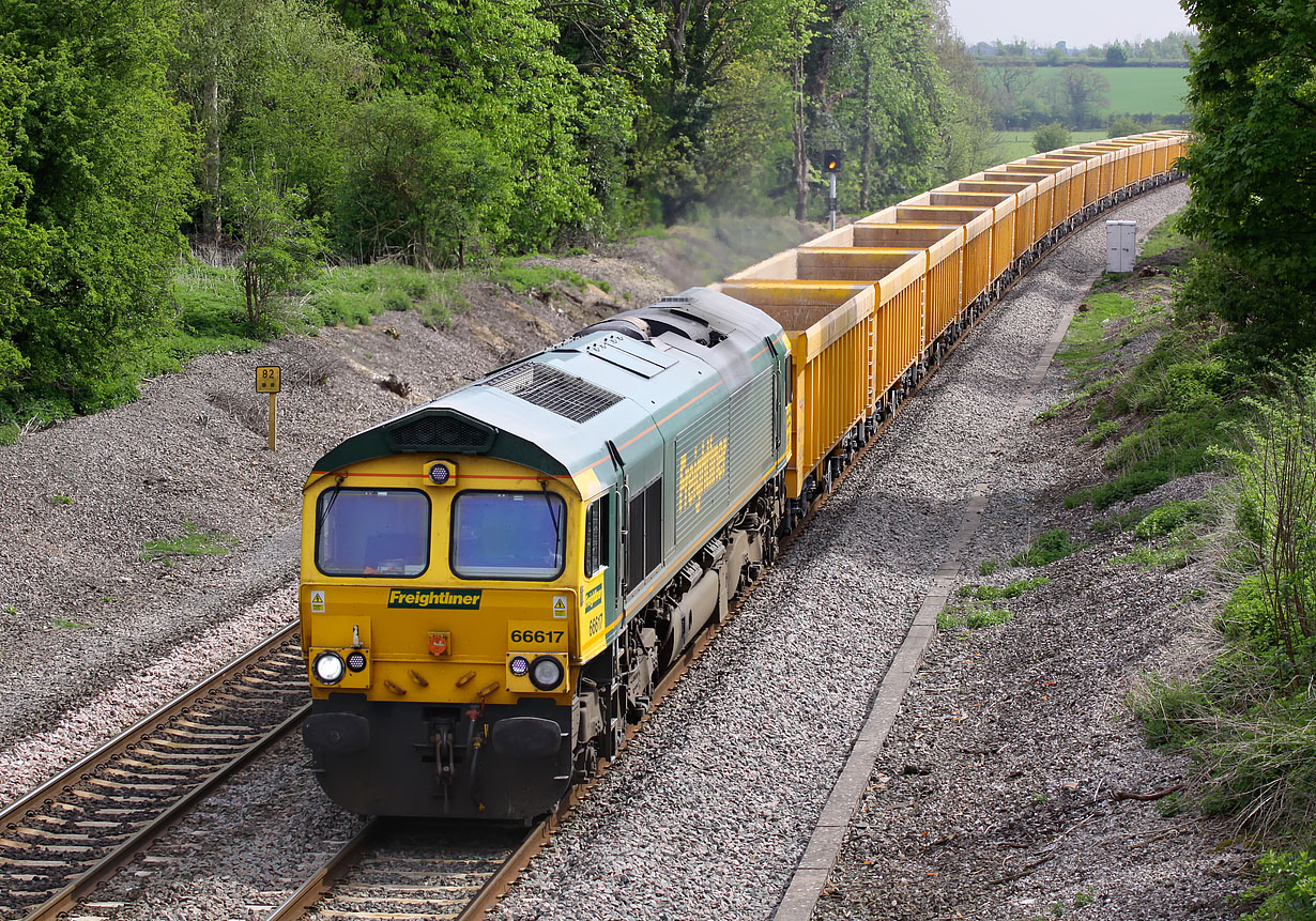 66617 Kings Sutton 23 April 2009