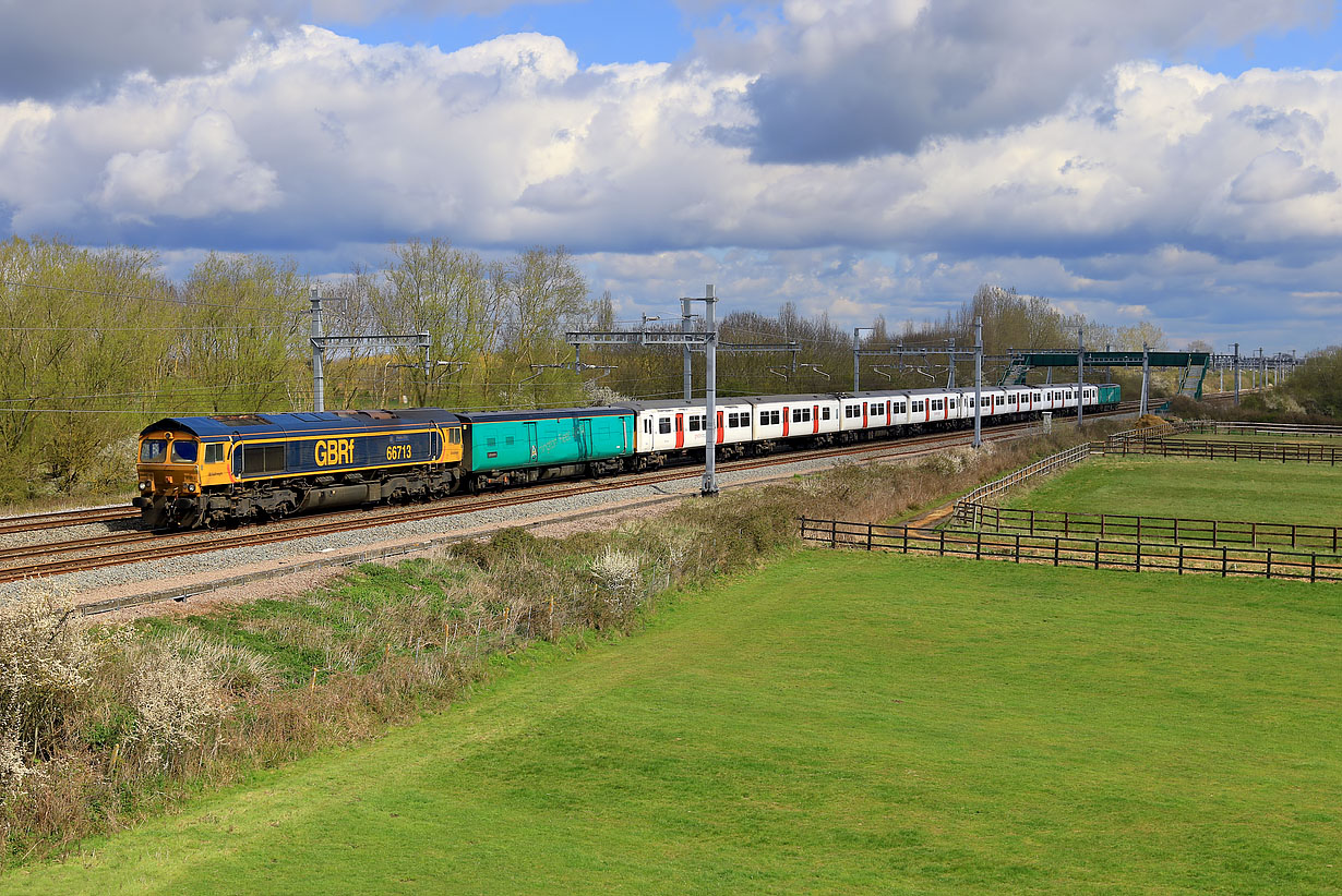 66713 Denchworth (Circourt Bridge) 12 April 2021