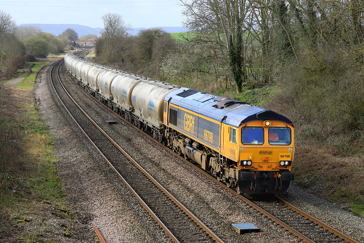 66798 Little Haresfield 24 March 2023