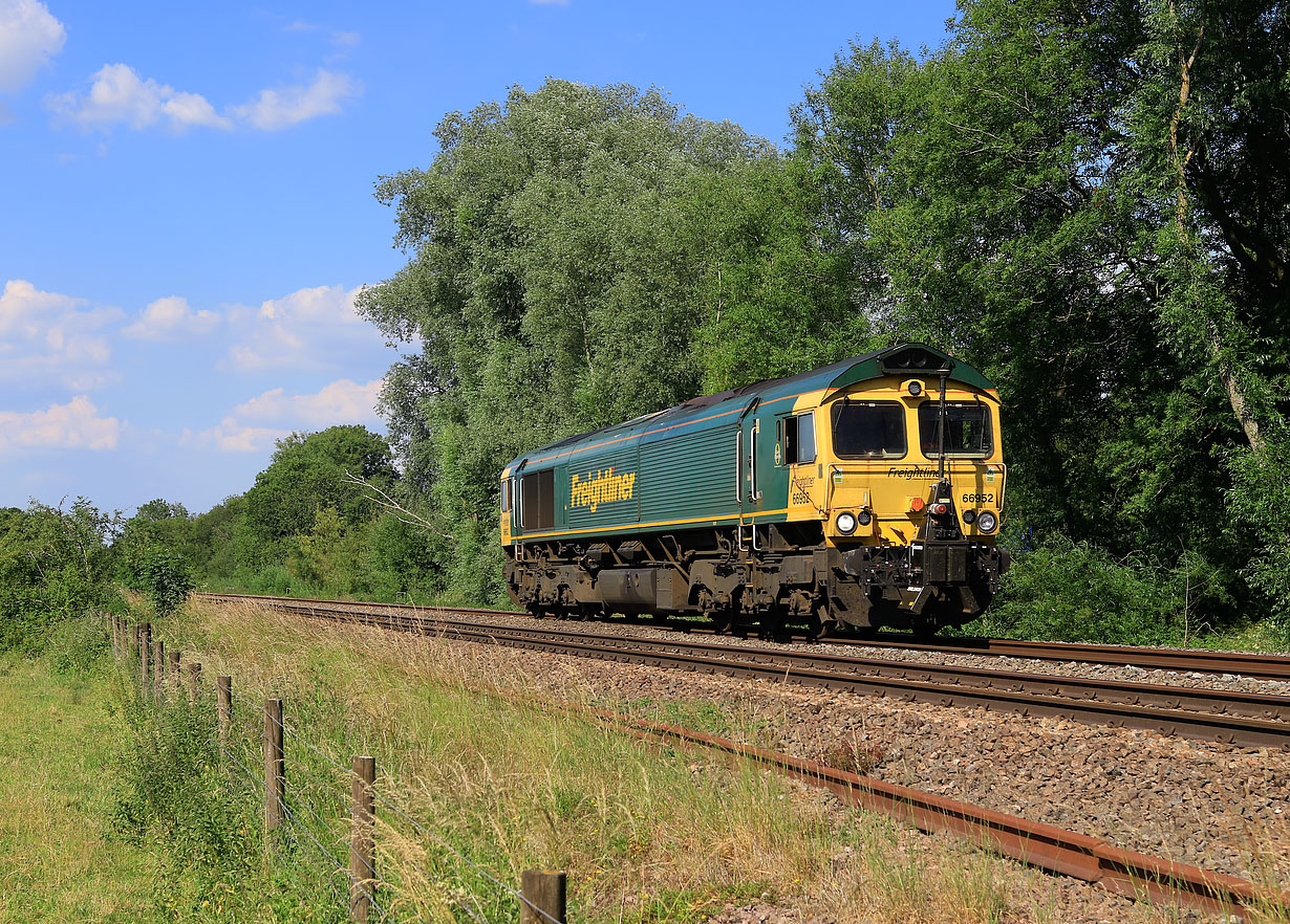 66952 Great Bedwyn 25 June 2020