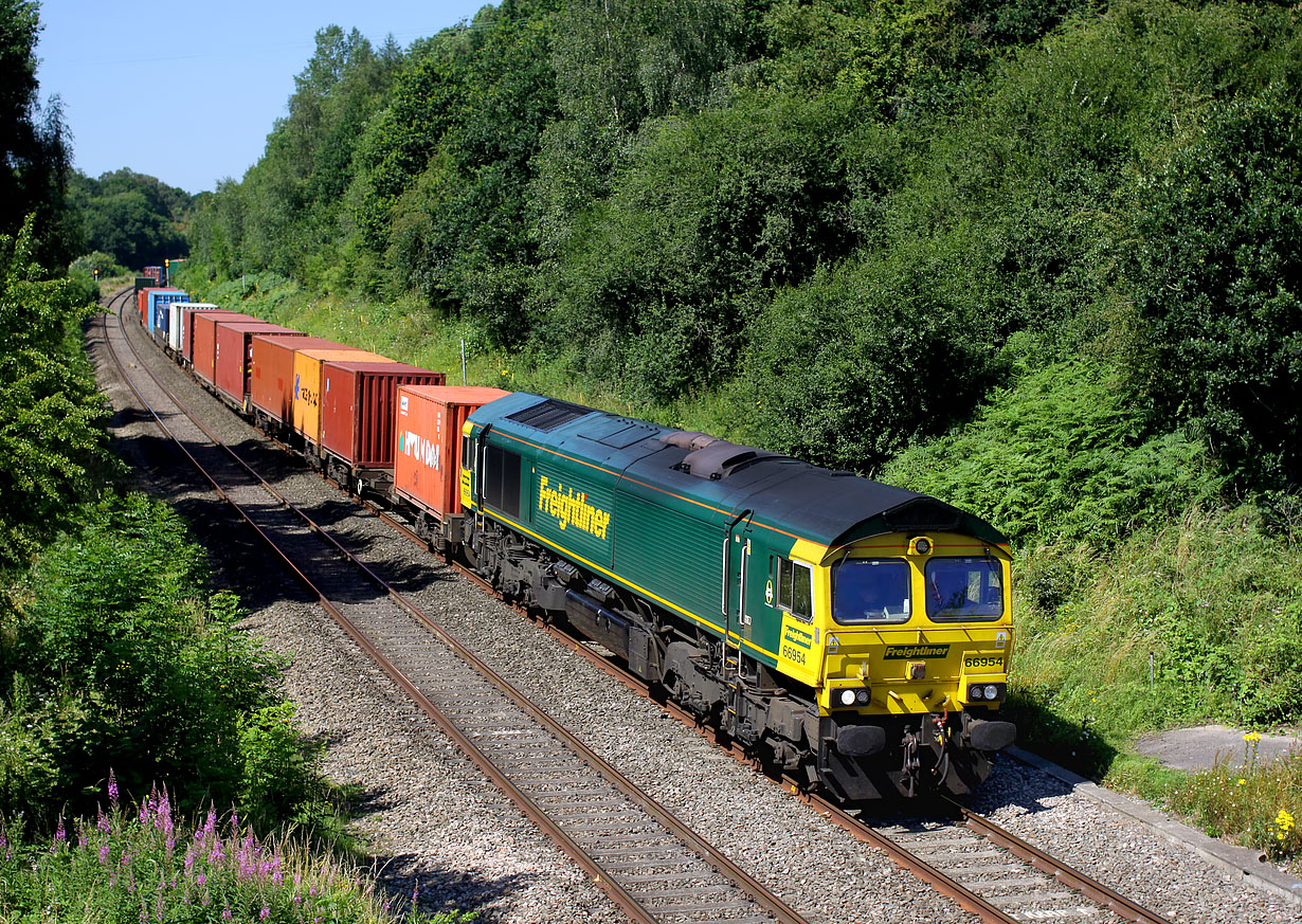 66954 Rodbourne 19 July 2016