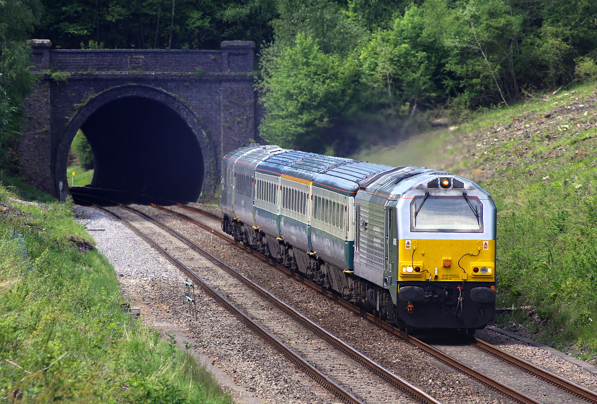 67015 Brill Tunnel 24 May 2010
