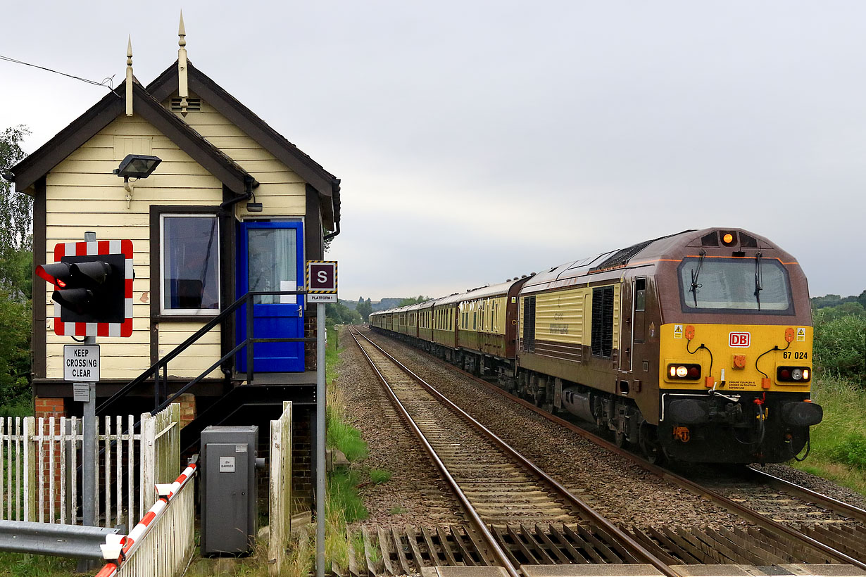 67024 Ascott-under-Wychwood 6 July 2019