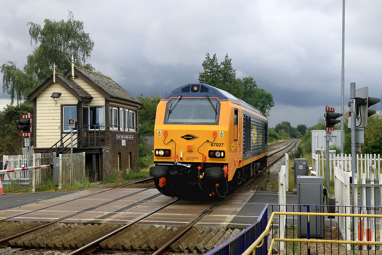 67027 Ascott-under-Wychwood 12 September 2023