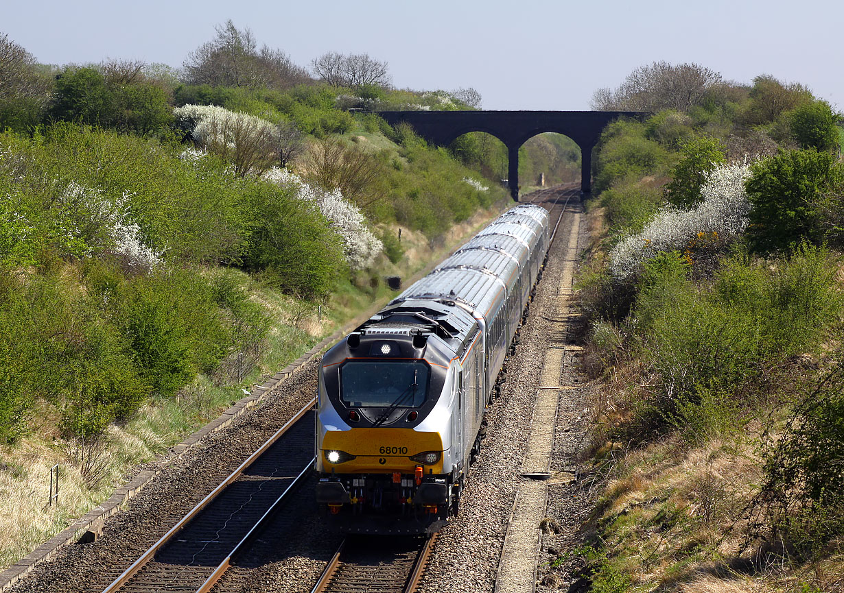 68010 Ardley 21 April 2015