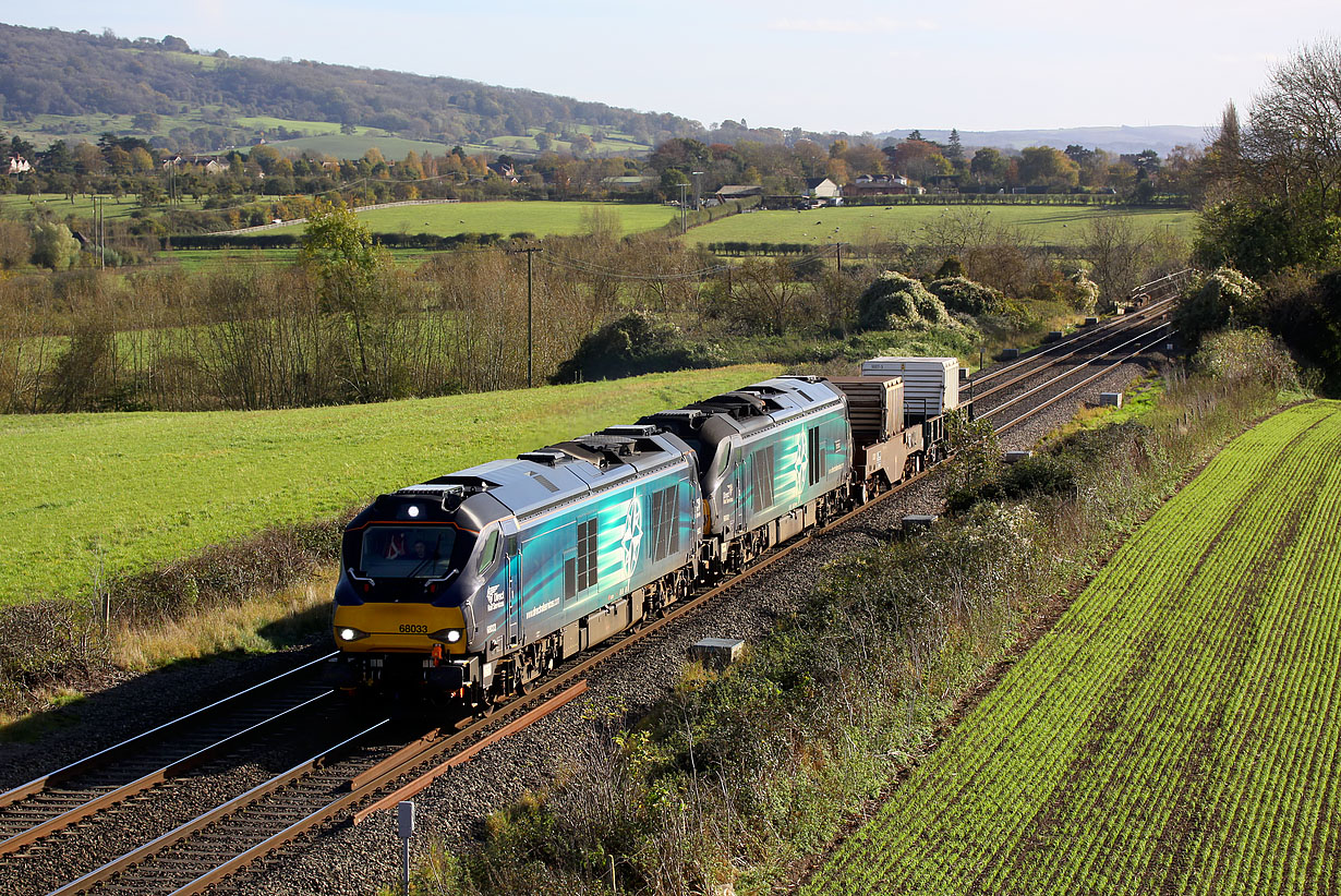 68033 & 68002 Defford 25 October 2017