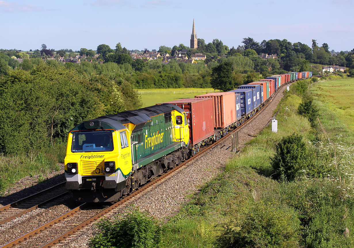 70001 Kings Sutton 3 June 2011