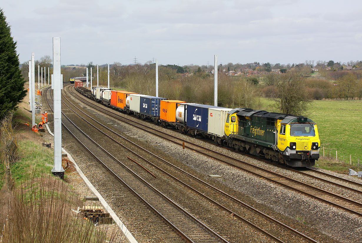 70014 Lower Basildon 30 March 2015