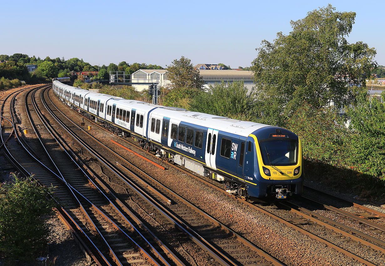 701038 Mount Pleasant (Southampton) 11 August 2022