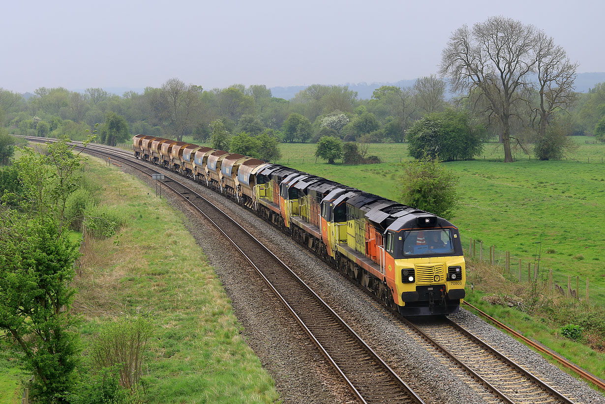 70803, 70810 & 70809 Yarnton 3 May 2022