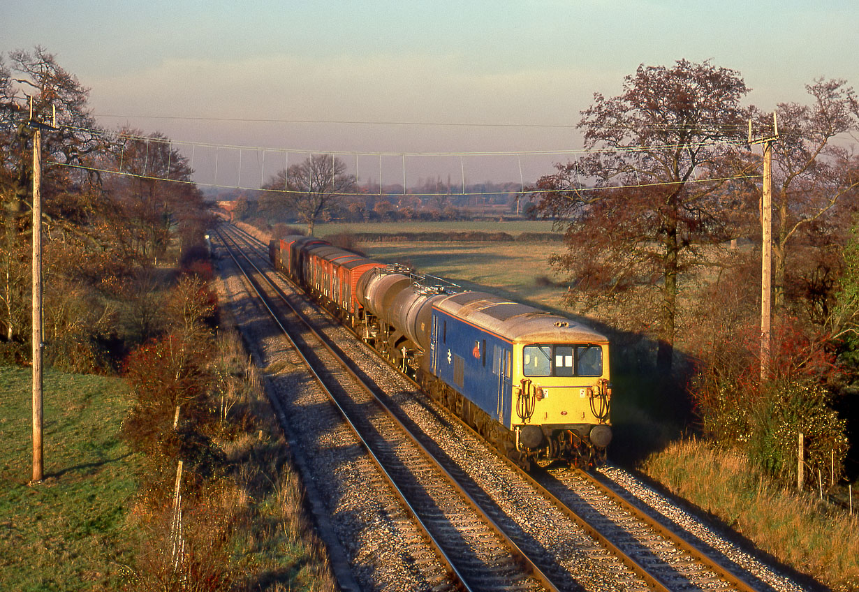 73005 Lee 30 November 1989