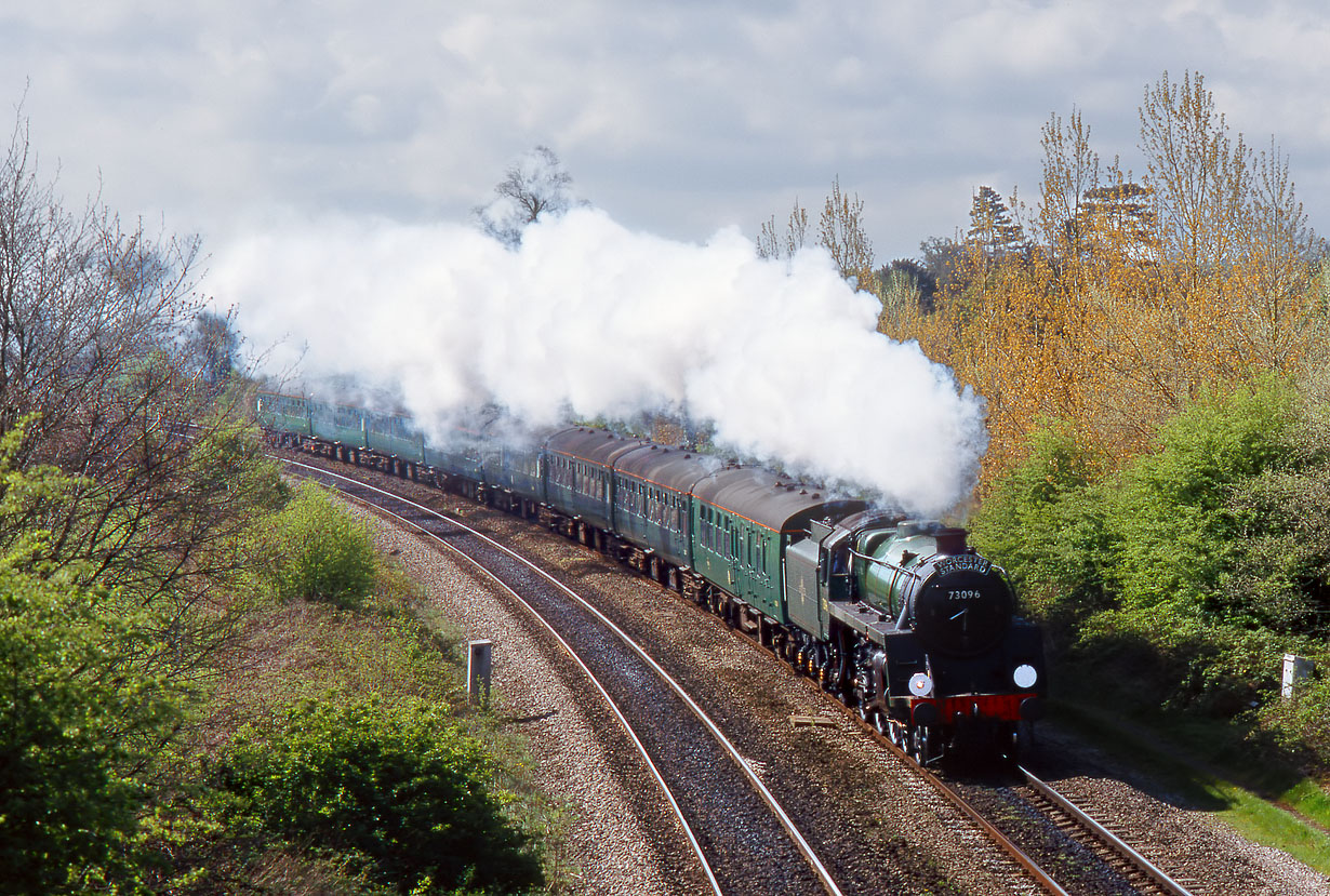 73096 Heyford 24 April 1999