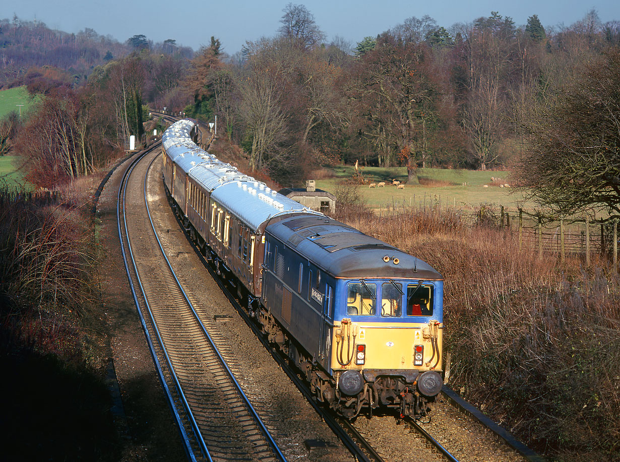 73133 Westhumble 7 January 2001