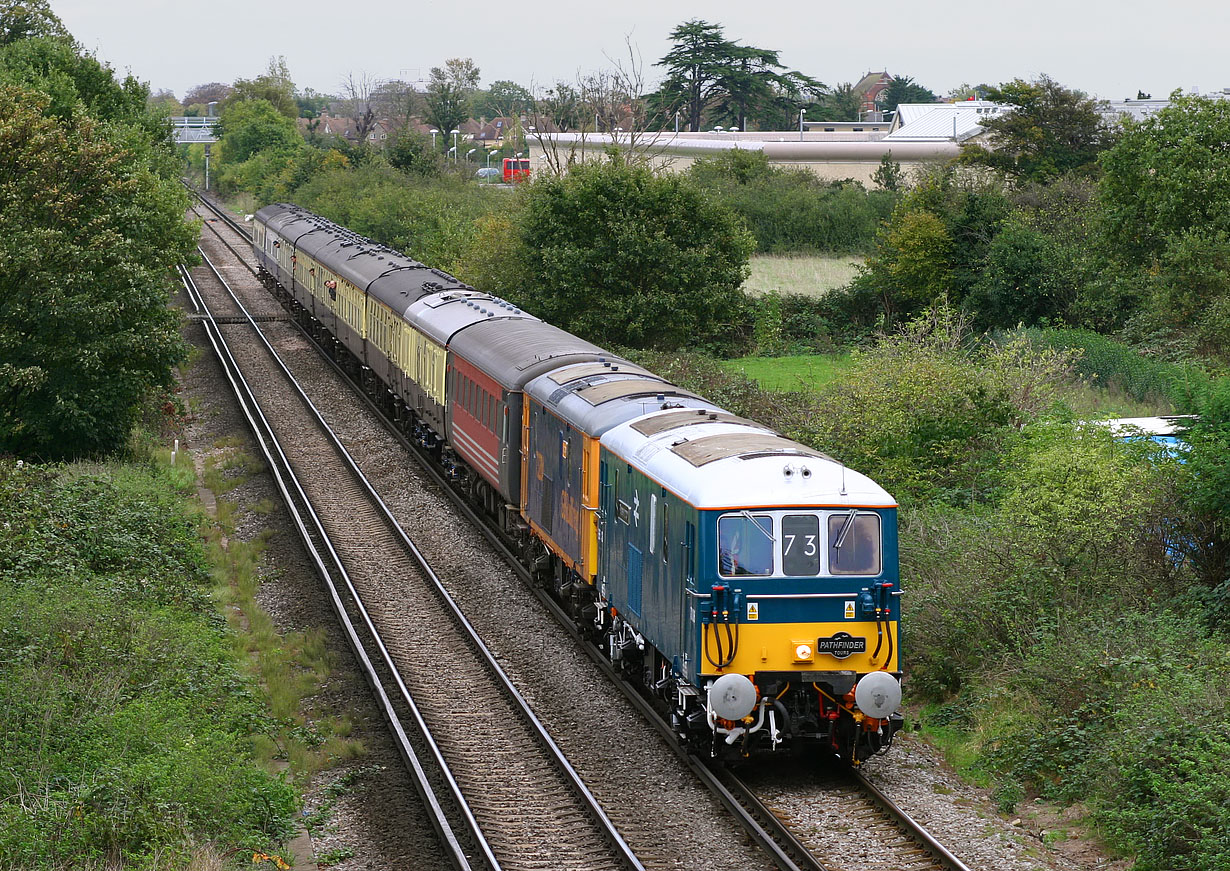 73136 & 73204 Shortwood Common 5 November 2005