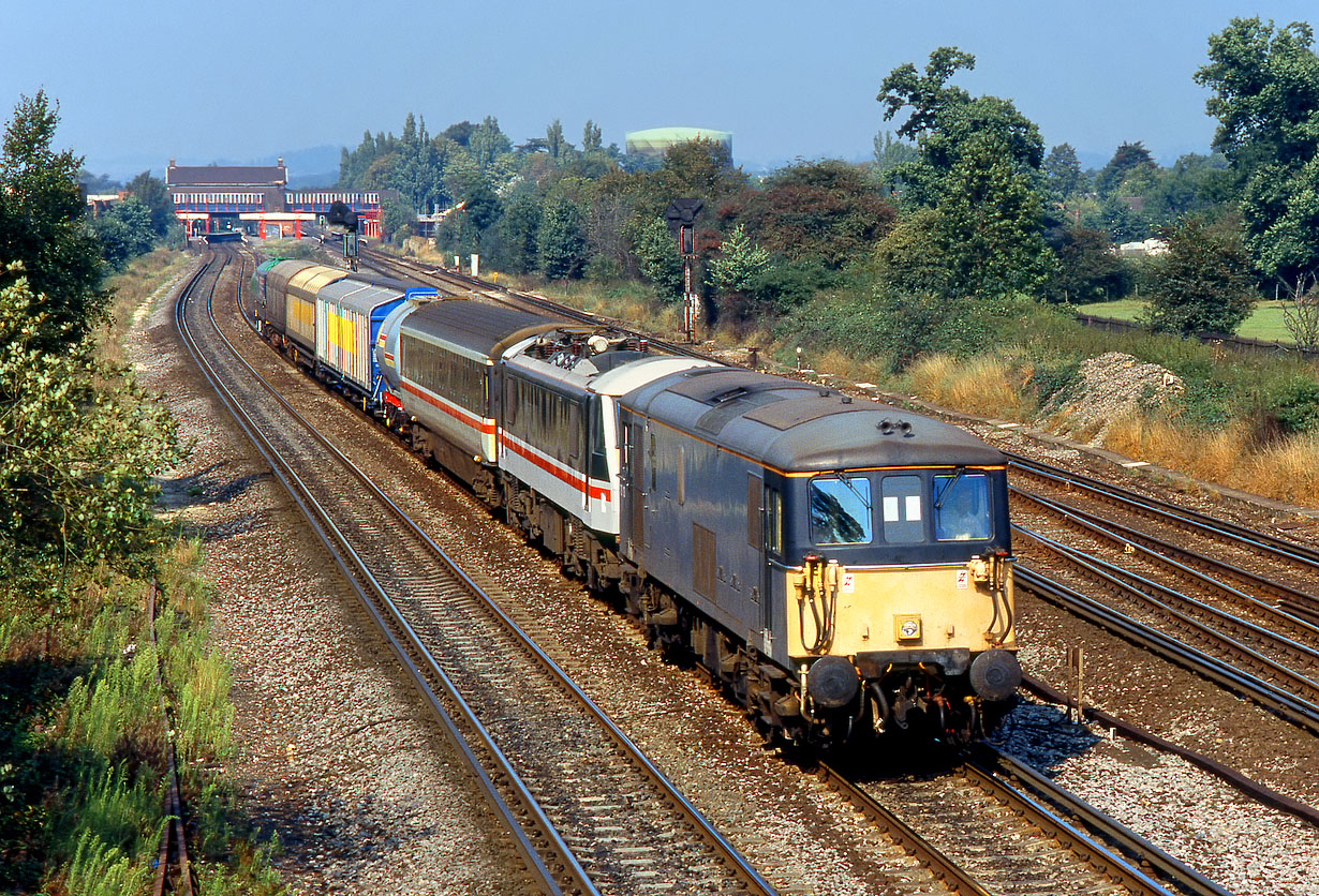 73136 & 90005 Horley 21 September 1991