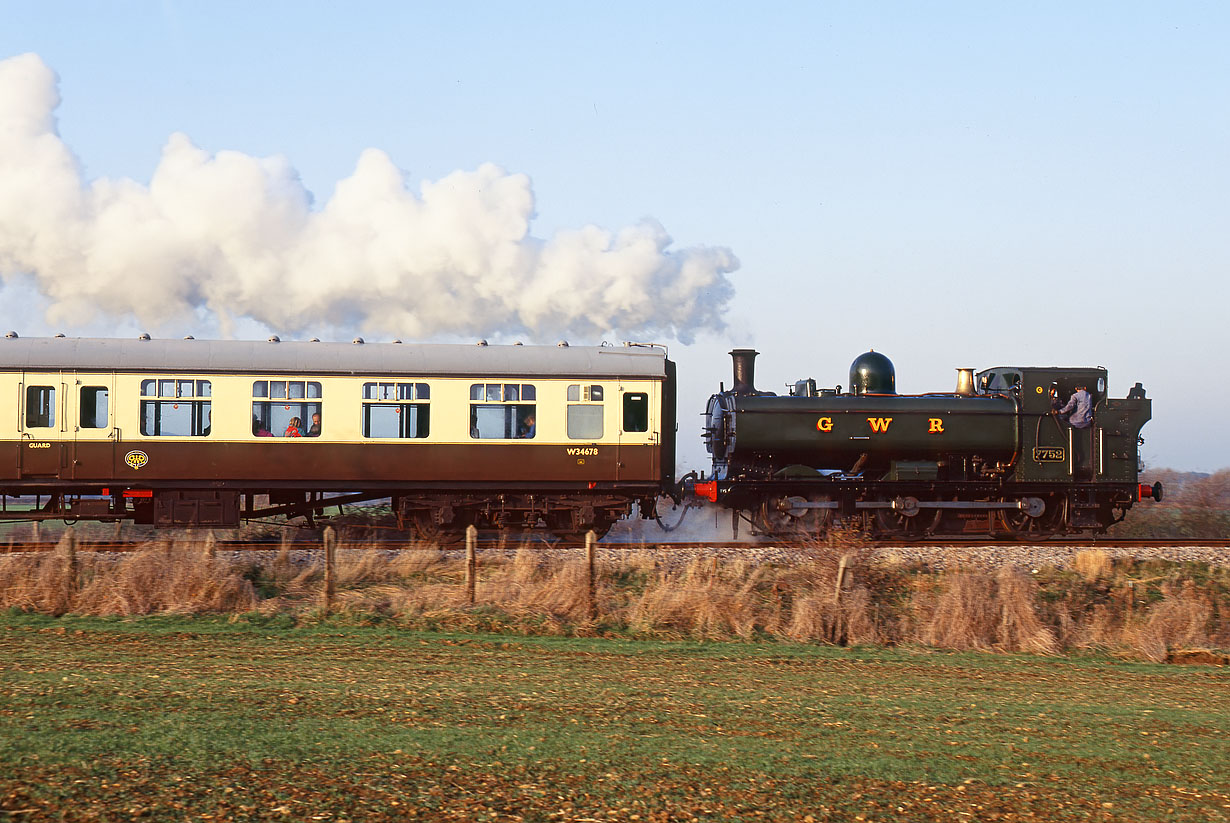 7752 Hailes 8 December 1991