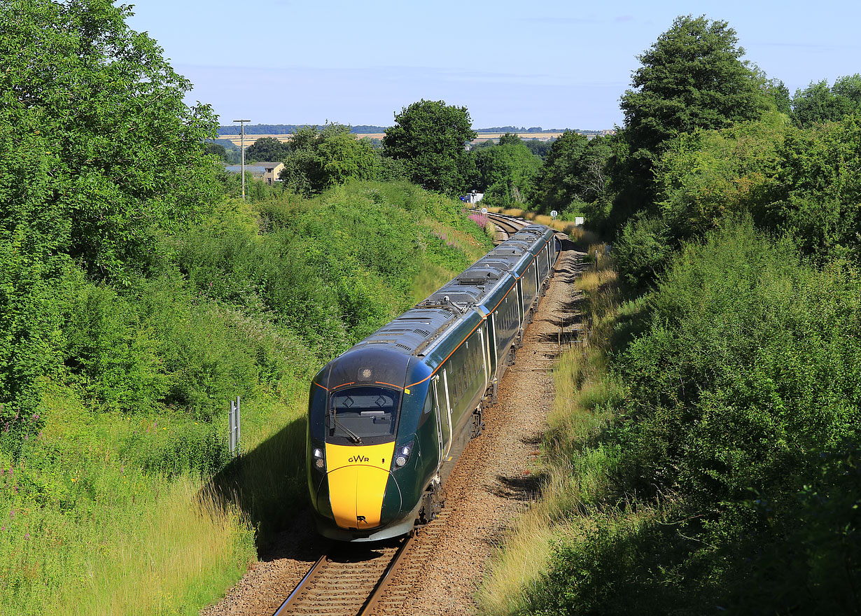 800001 Charlbury (Cornbury Park) 15 July 2022