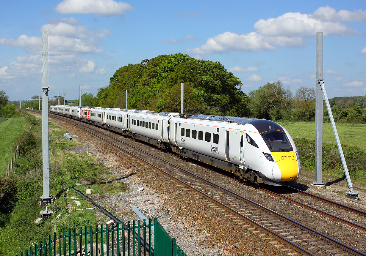 800002 & 800001 Uffington 5 May 2017