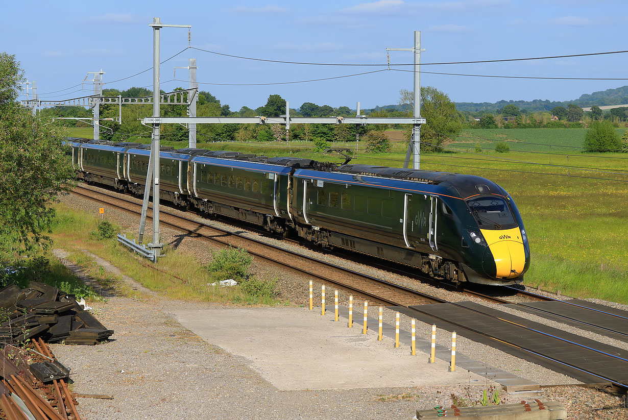 800005 & 800006 Shrivenham (Ashbury Crossing) 5 June 2023