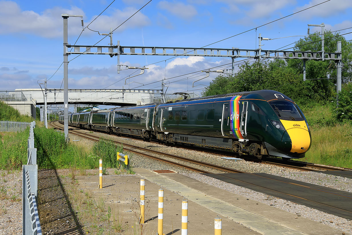 800008 & 800034 Shrivenham 14 July 2021