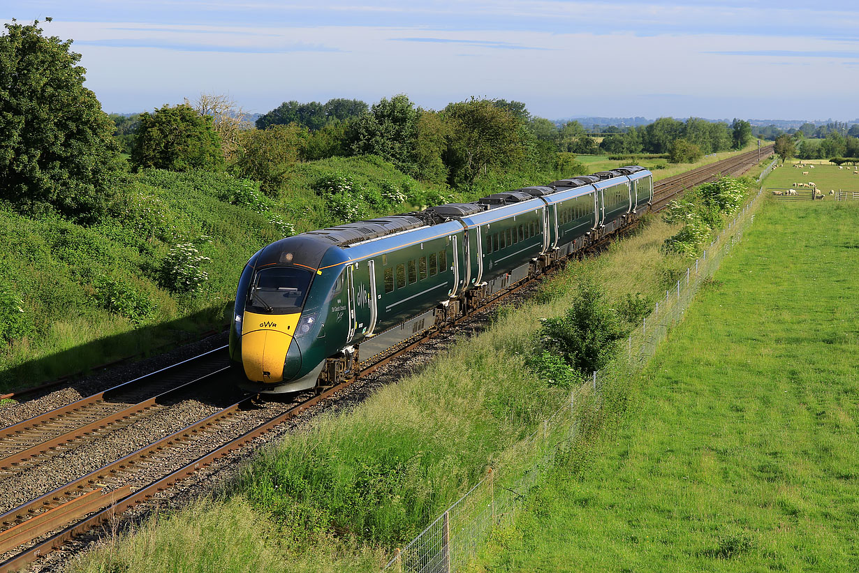 800009 Stoke Orchard 14 June 2021