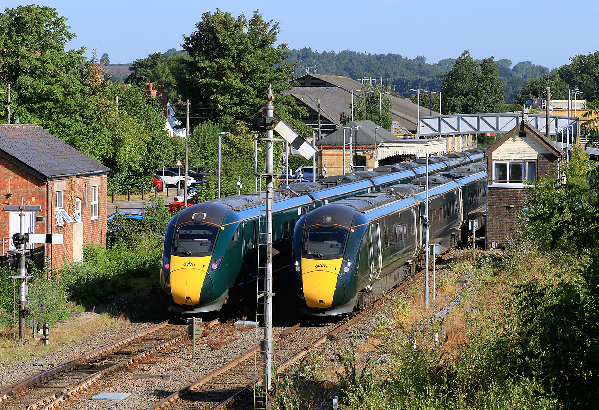 800013 & 800316 Moreton-in-Marsh 8 August 2022