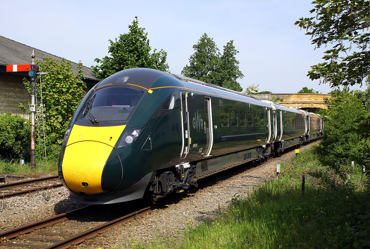 800024 Moreton-in-Marsh 18 May 2018