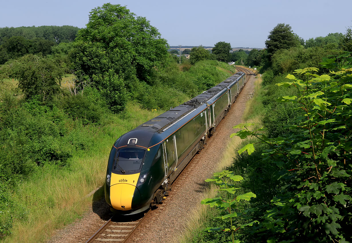 800033 Charlbury (Cornbury Park) 21 July 2021