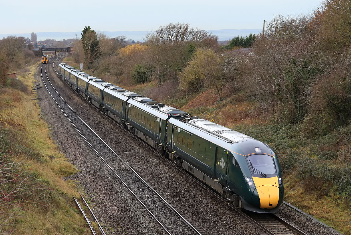 800316 Up Hatherley 4 December 2018