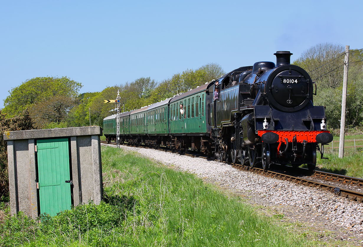 80104 Harmans Cross (Quarr Farm) 13 May 2012