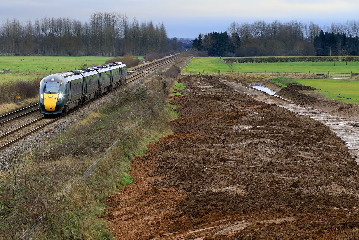 802001 Moreton-in-Marsh (Dunstall Bridge) 16 December 2023