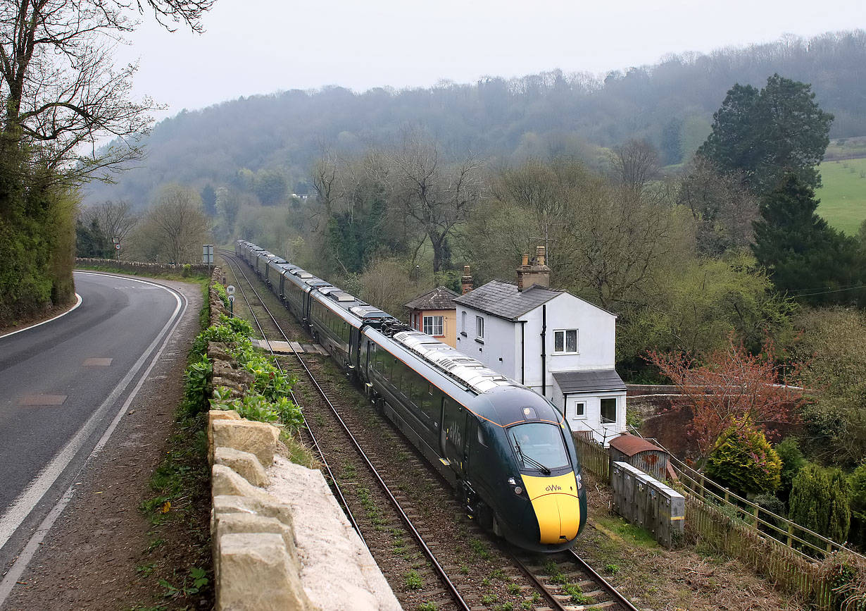 802109 St Mary's Crossing 16 April 2019