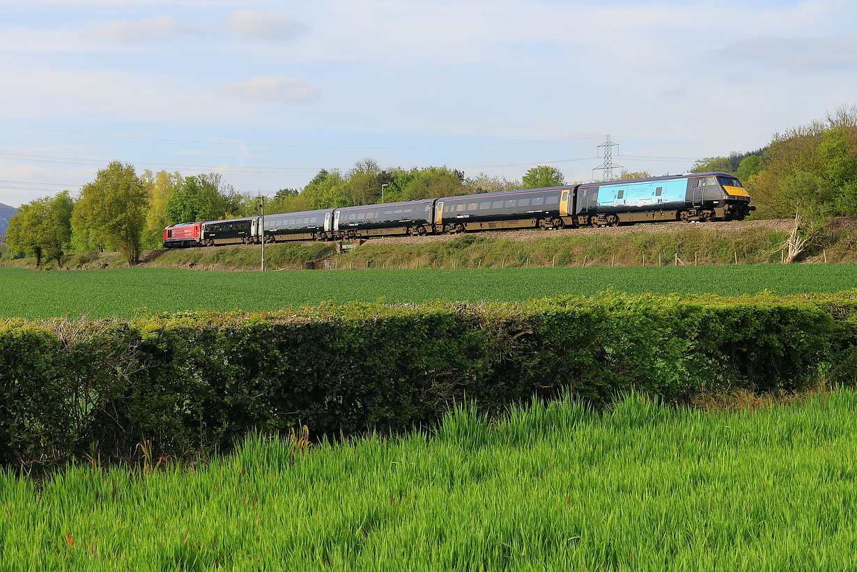 82200 Llanellen 3 May 2023