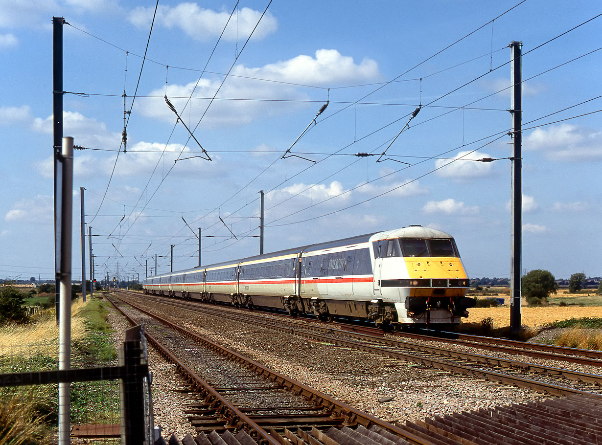 82204 Claypole 24 August 1991