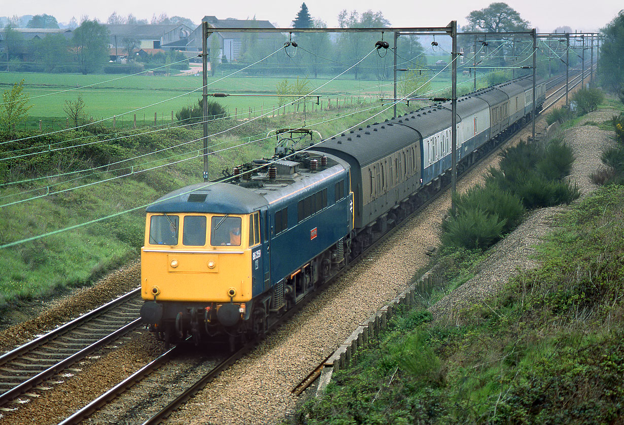 86259 Margaretting 8 May 1985