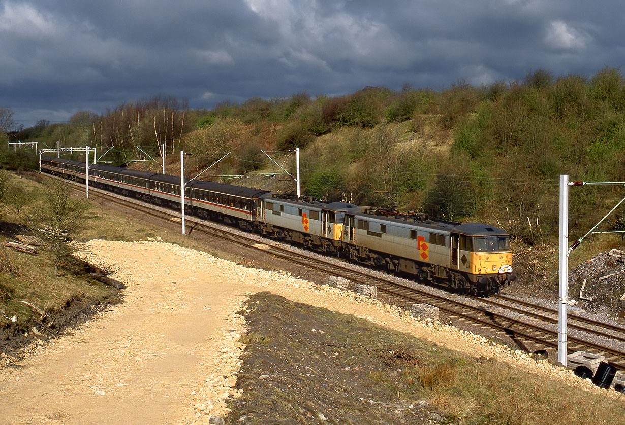 86613 & 86627 Great Brington 2 April 1994