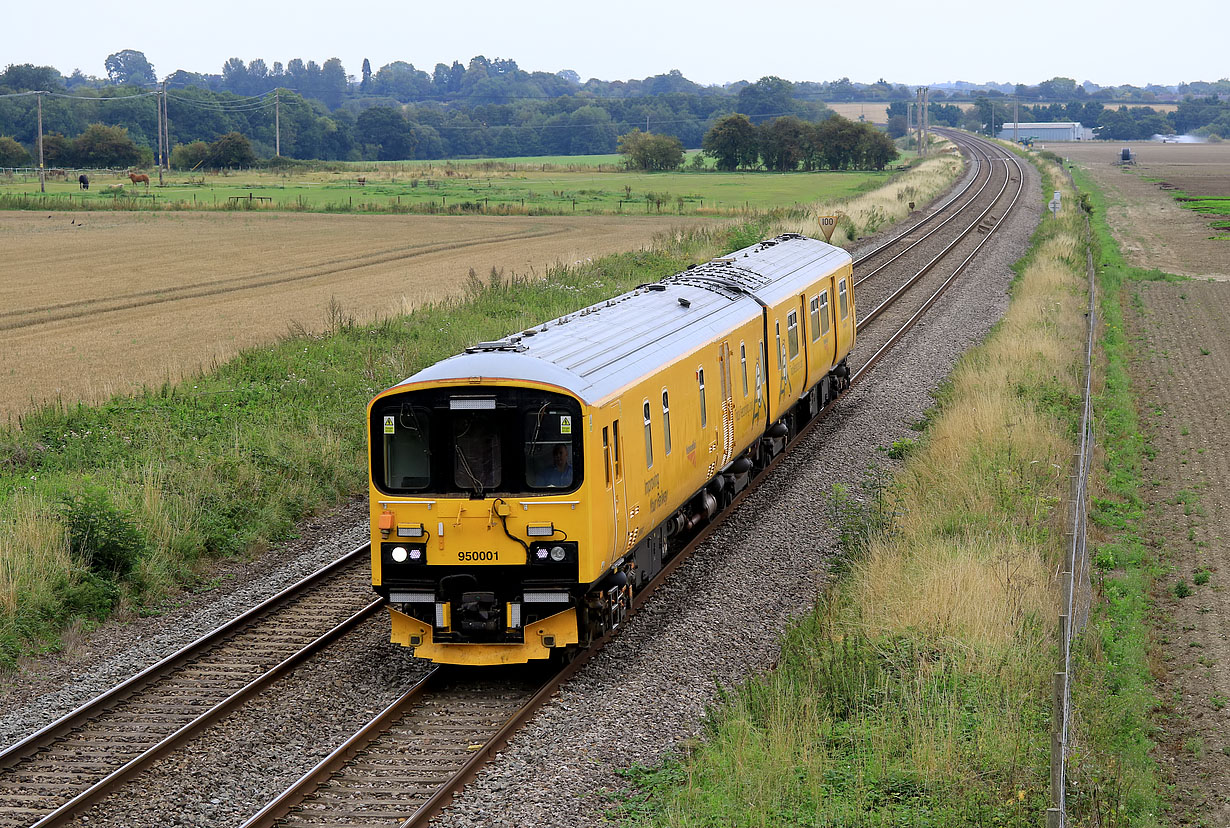 950001 Manningford Bruce 27 August 2019