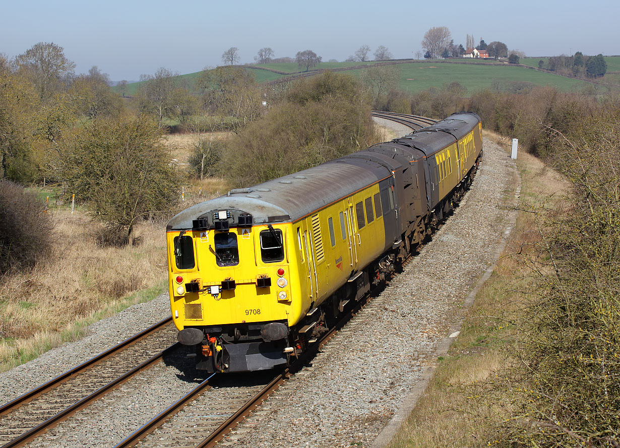 9708 Bishop's Itchington 26 March 2012