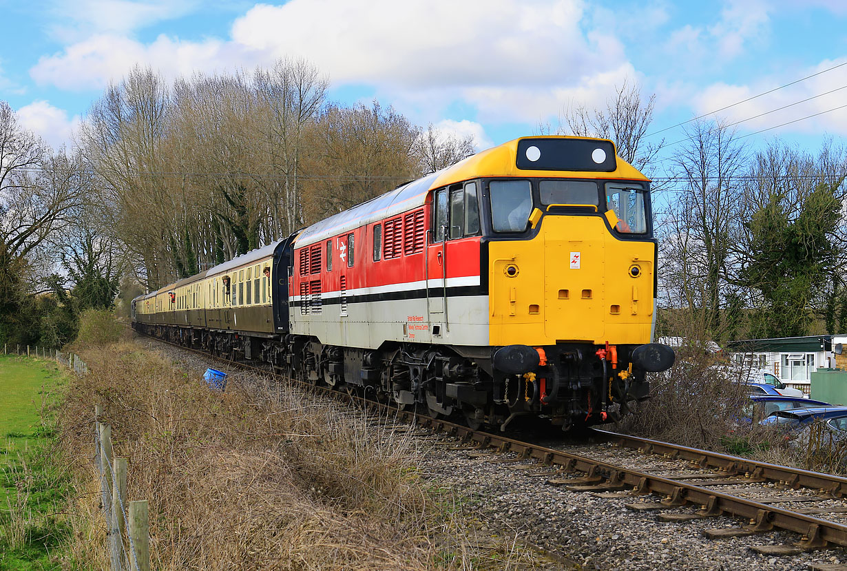 97205 Bledlow 1 April 2022