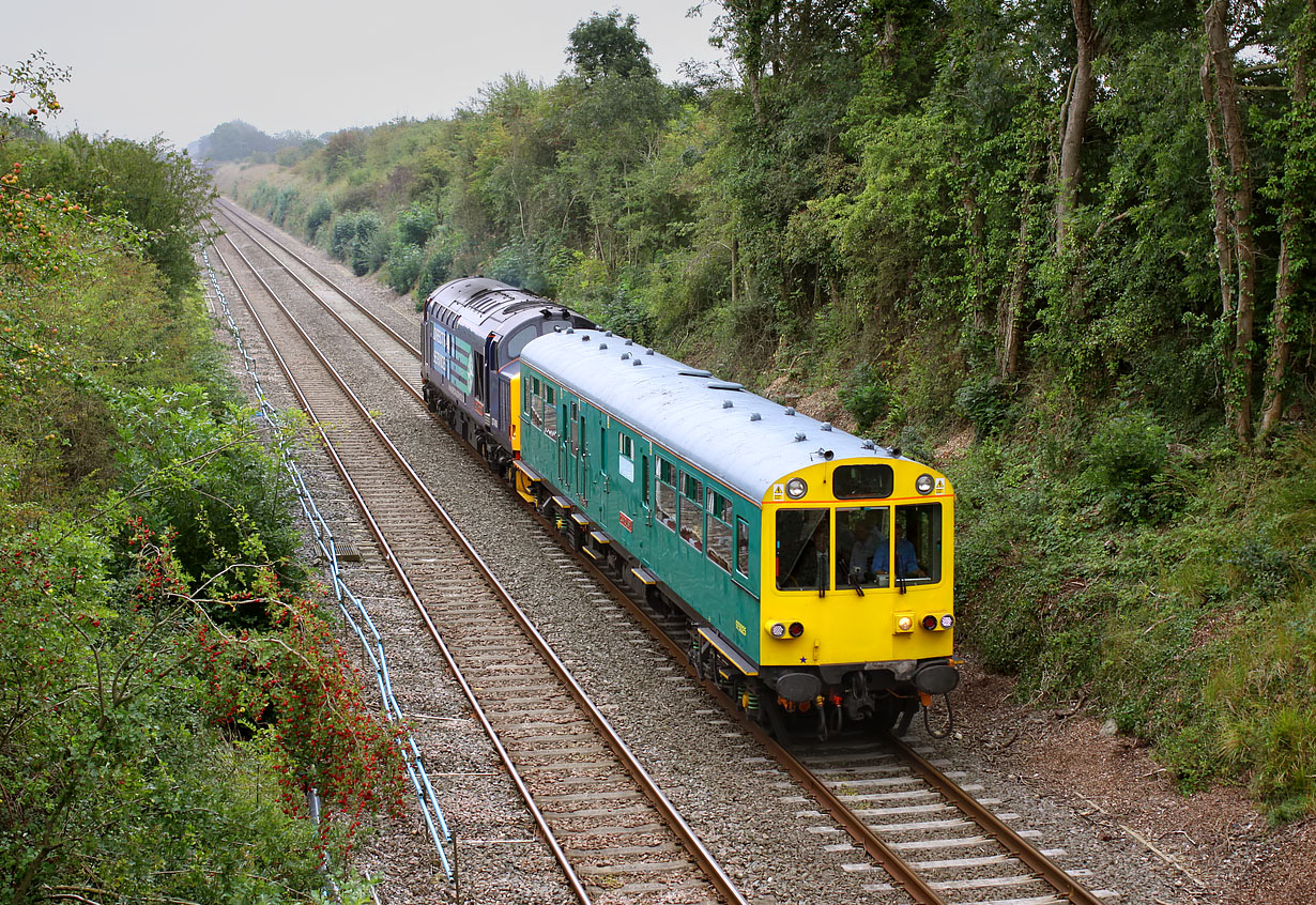 975025 & 37409 Fritwell 8 September 2010