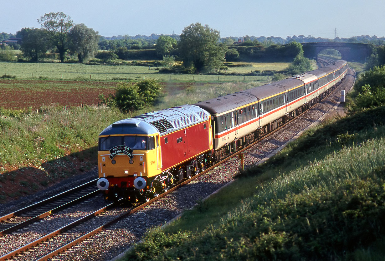 97561 Wickwar Tunnel 30 May 1989