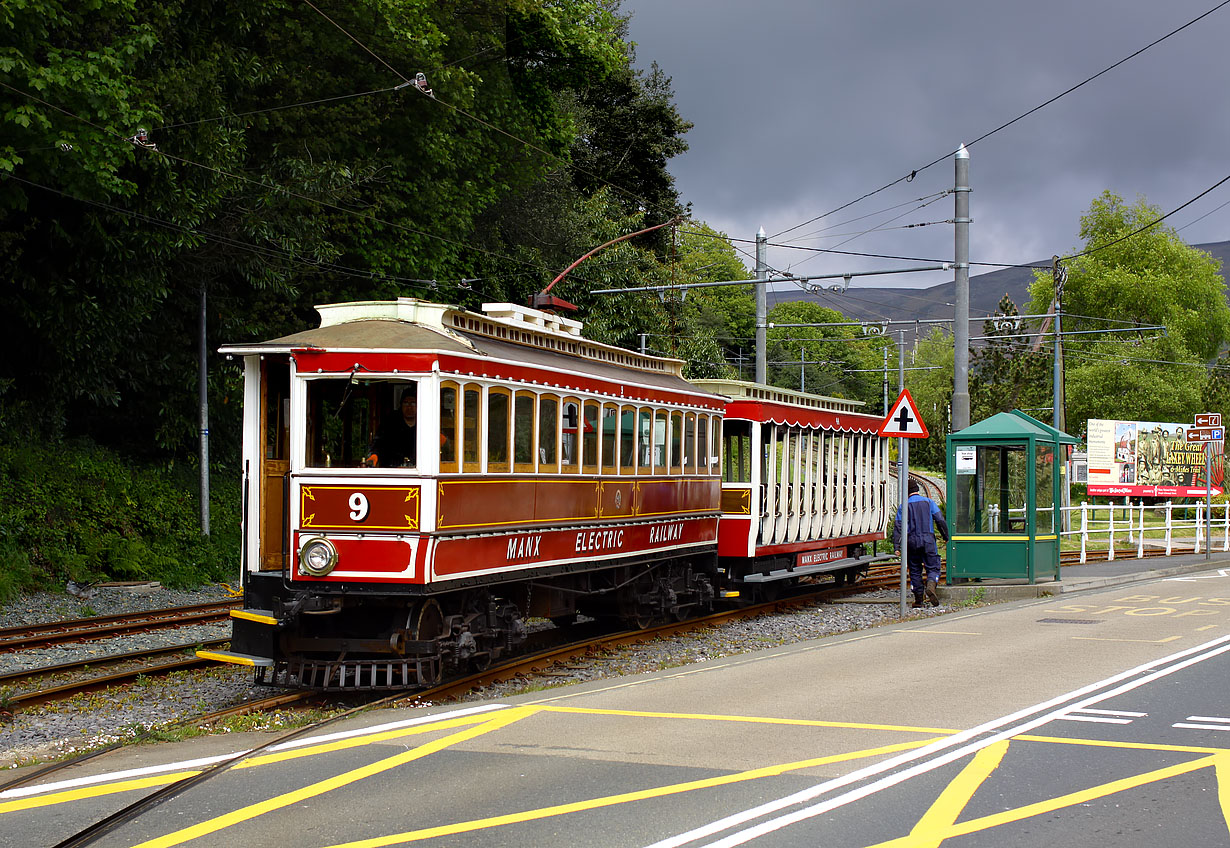 9 & 44 Laxey 10 May 2017