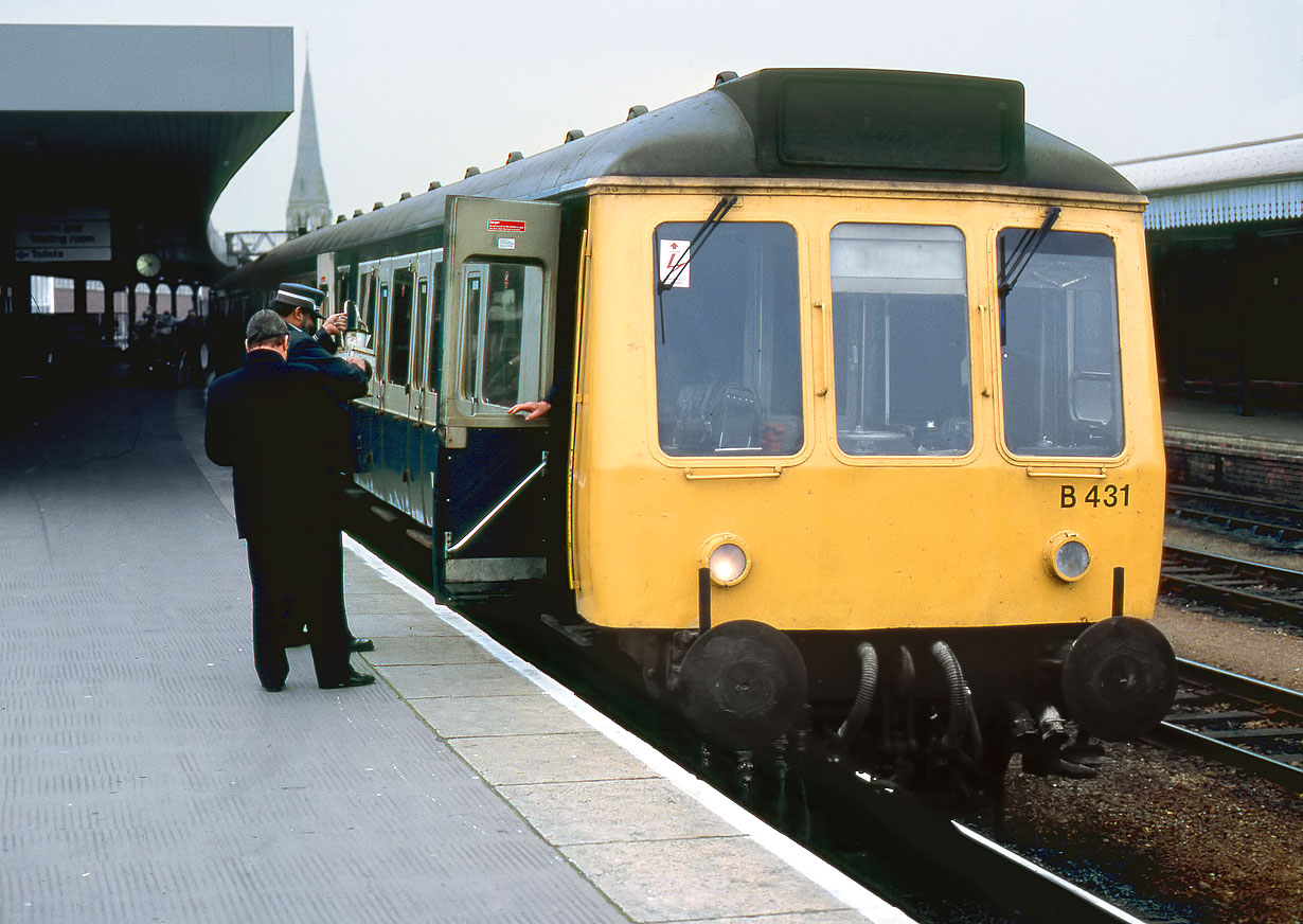 B431 Gloucester 12 November 1983