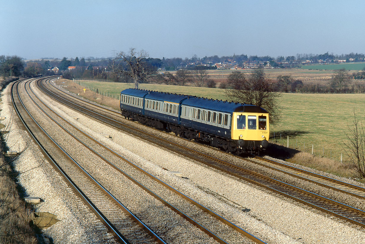 B437 Lower Basildon 25 January 1986