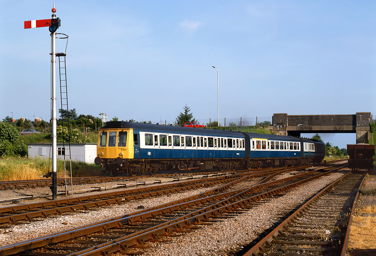 B450 Moreton-in-Marsh 2 July 1986