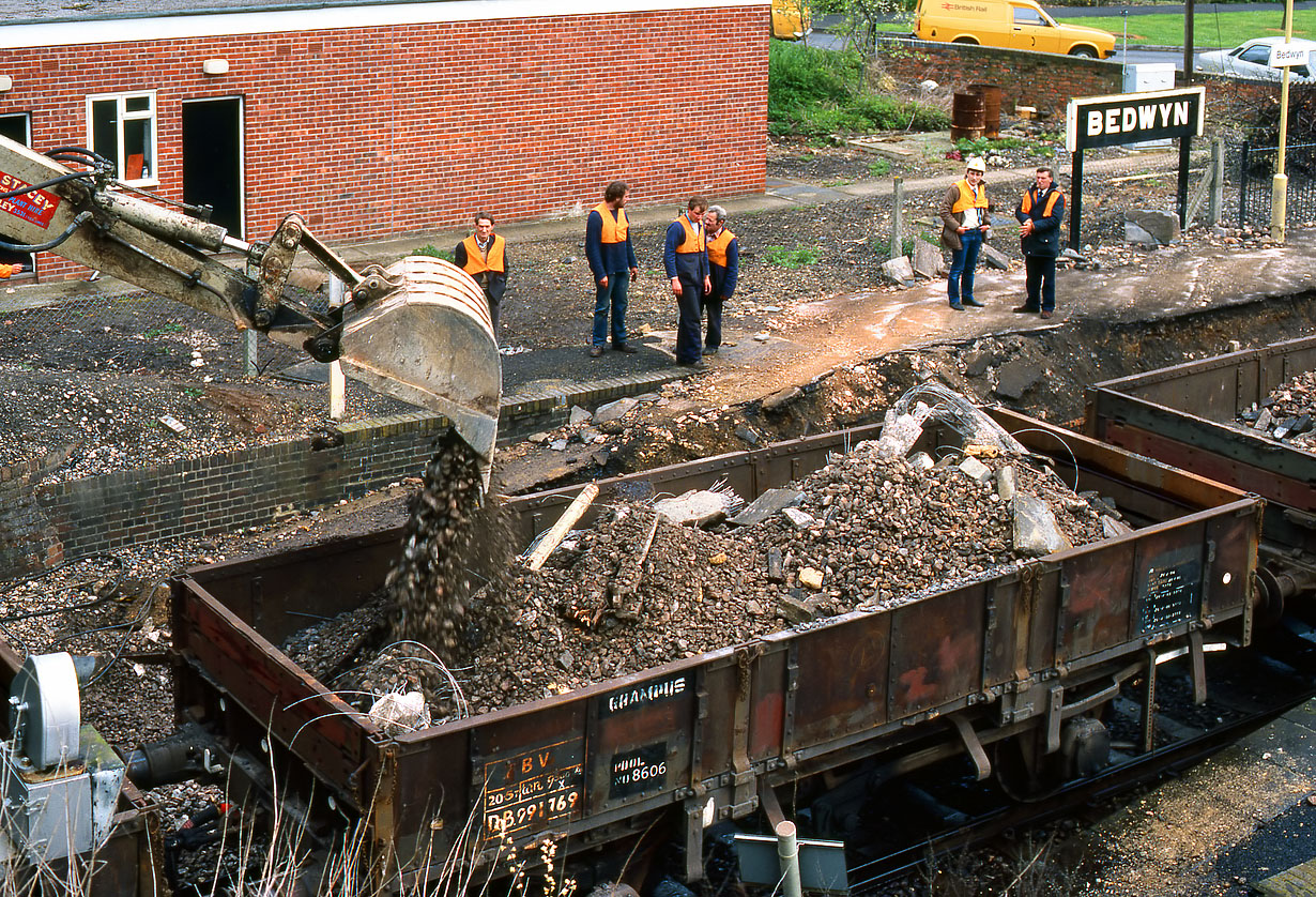 Bedwyn Derailment 7 May 1983