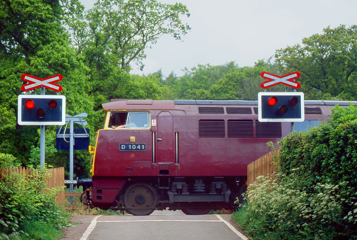 D1041 Leigh Woods Crossing 18 May 1997