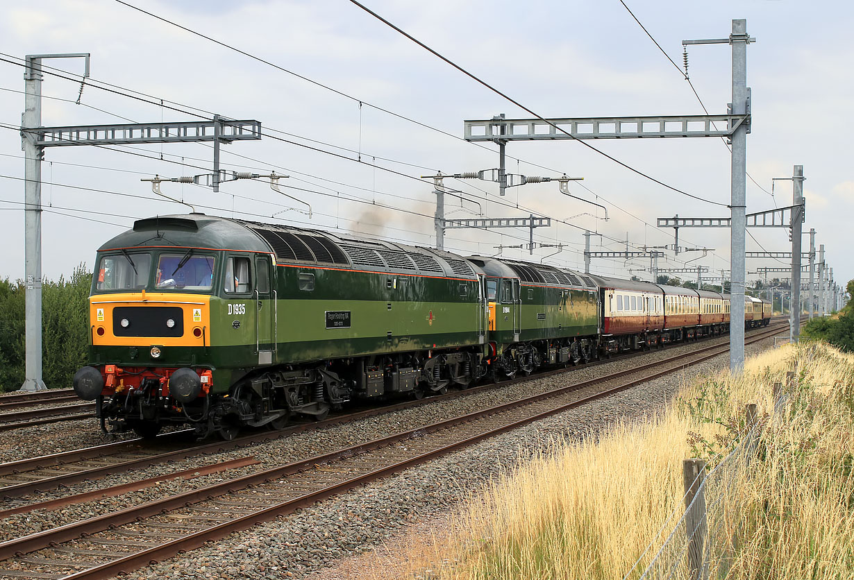 D1935 & D1944 Challow 20 July 2018