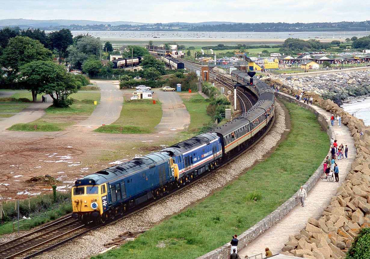 D400 & 50033 Langstone Rock 31 May 1993