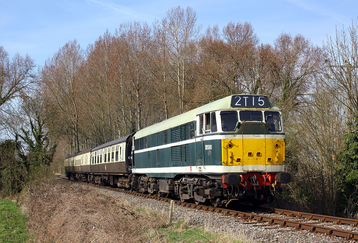 D5581 Bledlow 21 April 2013